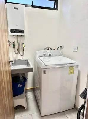 Plano de Moderno Loft Totalmente Equipado