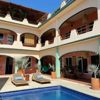 Pineapple Mansion