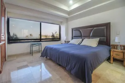 Cama o camas de una habitación en Apartment in Acapulco Diamante with beach access