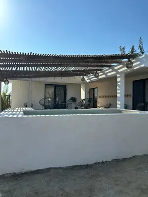 Edificio en el que se encuentra la habitación en casa particular