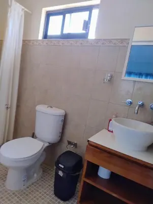 Un baño de Family Residential