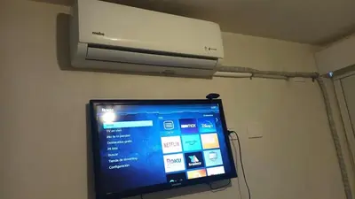 Una televisión o centro de entretenimiento en Departamento Ejecutivo en edificio de lujo en Xalapa Veracruz!