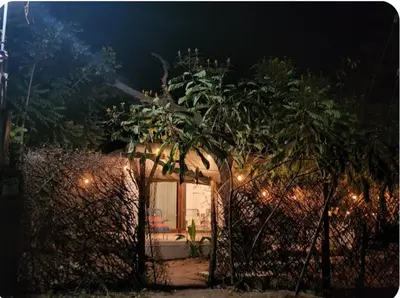 Jardín al aire libre en Habitación 2 camas internet Starlink