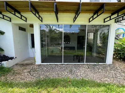 Jardín al aire libre en Casa Tropical Starlink