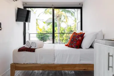 Cama o camas de una habitación en Esssential PXM Arkitainer Residential Lofts