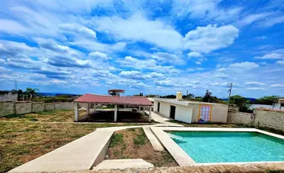 Piscina en o cerca de Serendipia espacio campestre