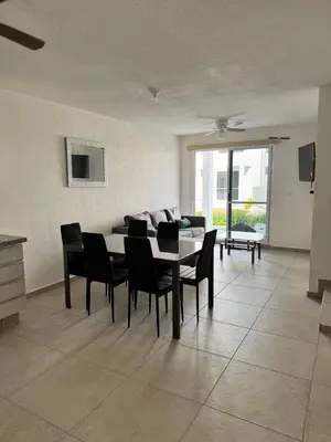 Una televisión o centro de entretenimiento en Residencial Quetzales