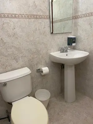 Un baño de Casa del León