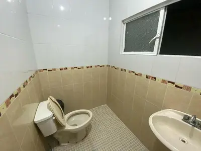 Un baño de Amplio departamento a 7 minutos de cholula