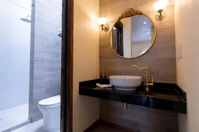 Un baño de Bendito Capricho Hotel