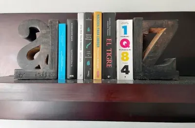 Biblioteca en el apartamento