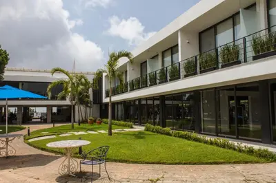 Jardín al aire libre en Villa Internacional Hotel & Club