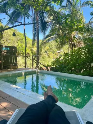 Piscina en o cerca de El nido en la playa con alberca y acceso directo a la bahia de Casa Pauline