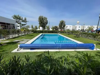 Piscina en o cerca de VALQUIRICO y VW A POCOS MINUTOS