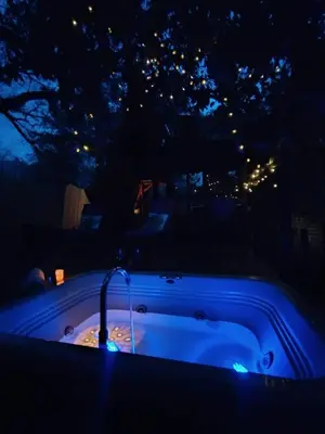 Plano de Romantic and private wooden cabin