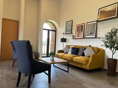 Plano de Casa Flores – Confort y estilo en ValQuirico
