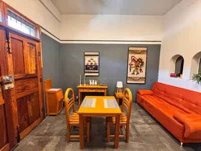 Una cocina o zona de cocina en LA CASITA, Casa EA Oaxaca, Centro Histórico, Entrada Independiente, Excelente Ubicación