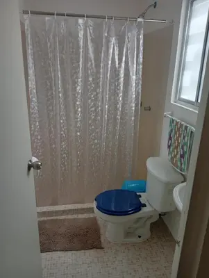 Un baño de Casa de descanso