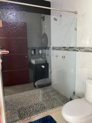 Un baño de Hotel Mi Bendición