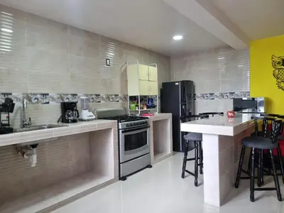 Una cocina o zona de cocina en Hostal K & A