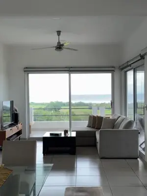 Una televisión o centro de entretenimiento en Departamento Tortugas