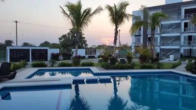 Piscina en o cerca de Paktinemi Diamante Fantastic View Beach Club