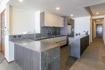 Una cocina o zona de cocina en Ocean Front, Balcon al Mar y Playa