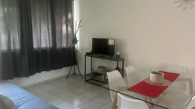 Una televisión o centro de entretenimiento en Terrazas Huatulco