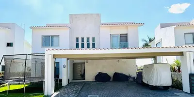 Edificio en el que se encuentra la casa o chalet