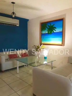 Una televisión o centro de entretenimiento en Marina diamante 04