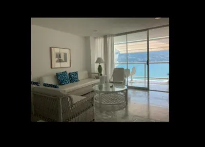 Plano de Tranquilo departamento en Acapulco frente al mar