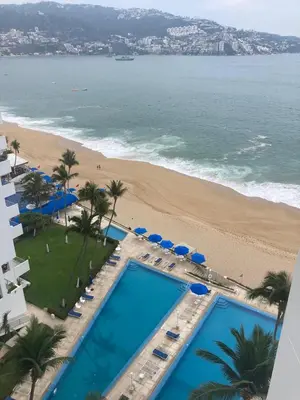 Plano de Tranquilo departamento en Acapulco frente al mar