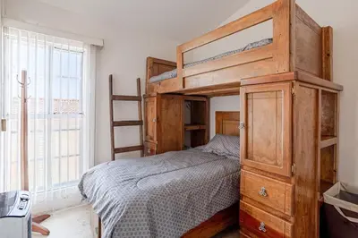 Cama o camas de una habitación en Hermosa casa, alberca, niños, mascota, jardín, facturamos