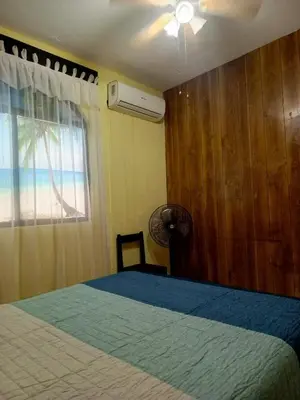 Cama o camas de una habitación en Comfortable apartment, close to the beach