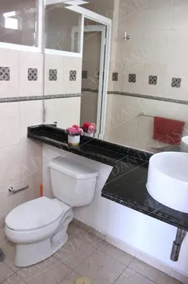 Un baño de Deluxe Style & Confort Pax14