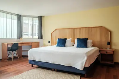 Cama o camas de una habitación en Senda Stays Oasis Pool House - 4BR, Next to Roma Sur