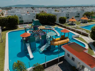 Piscina en o cerca de Family House with Water Park Tlayecac, 3 Bedrooms