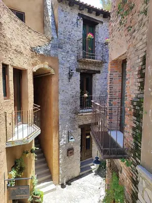 Edificio en el que se encuentra el apartamento