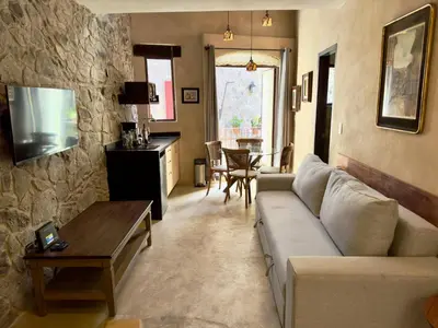 Una televisión o centro de entretenimiento en Pisa en ValQuirico