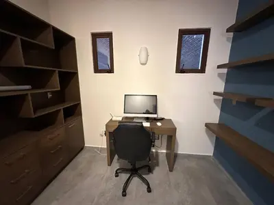 Una televisión o centro de entretenimiento en Maximus en ValQuirico