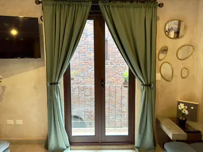 Una televisión o centro de entretenimiento en Valeria en ValQuirico
