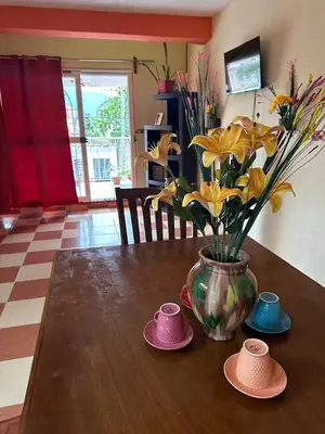 Utensilios para hacer té y café en Spacious Apartment with Terrace