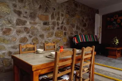 Zona de estar de Find Your Perfect Mountain Retreat at House Water