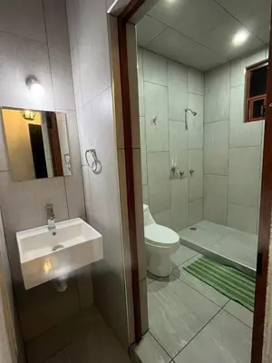 Un baño de Sendero de San Francisco