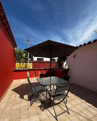 Un balcón o terraza de Casa Carmesí