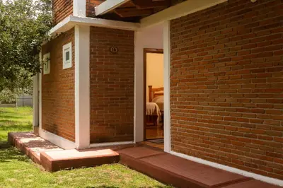 Edificio en el que se encuentra el camping