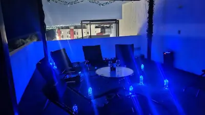 Plano de Departamento y Terraza Privada, Grill, Alberca y Aire Acondicionado