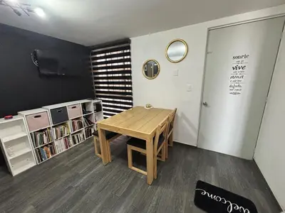 Biblioteca en el apartamento