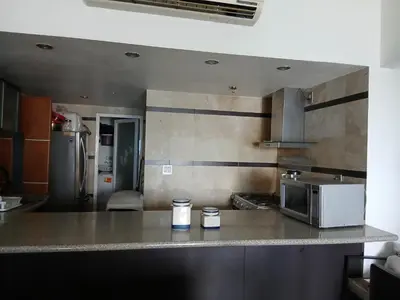 Una cocina o zona de cocina en Elefante blanco
