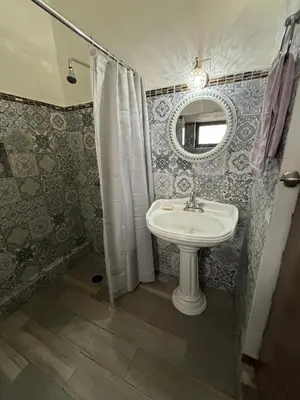 Un baño de Casa SAMA 11